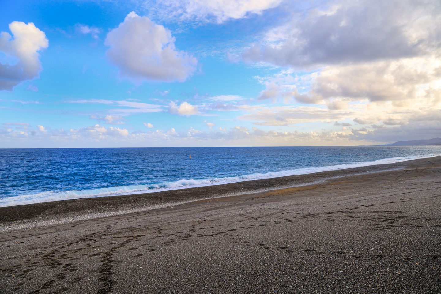 ▲七里御浜海岸